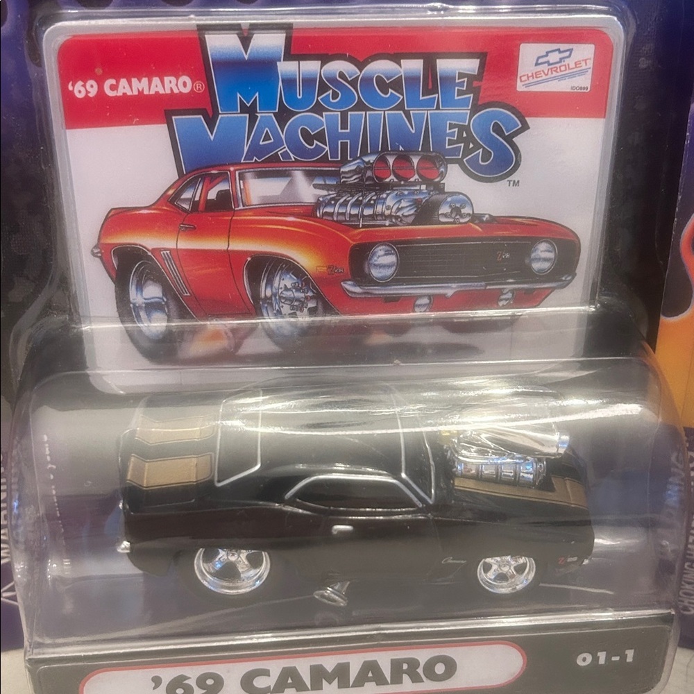 69 CAMARO BRONZE Muscle Machines set of 3 - Picture 3 of 10